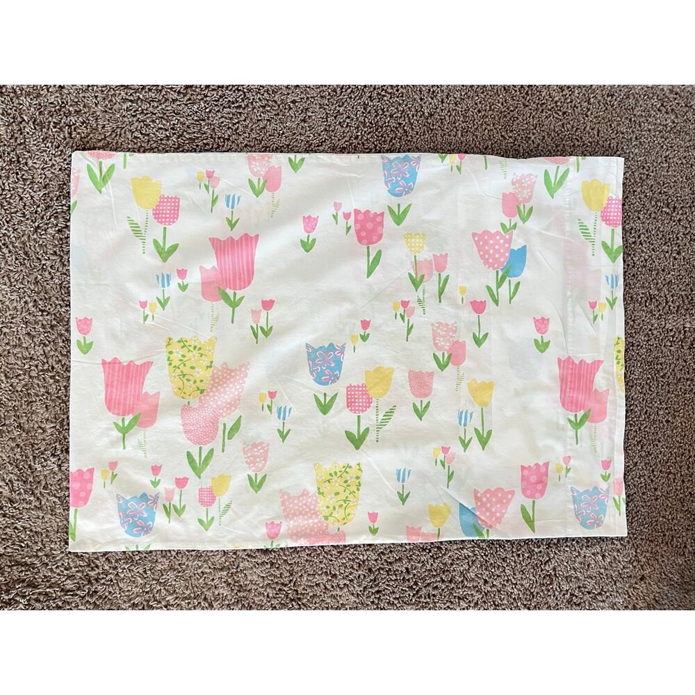 POTTERY BARN KIDS Tulip Standard Pillowcase Floral Pastel PBK Spring Vintage